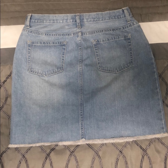 The children’s place Denim skirt - Picture 2 of 4